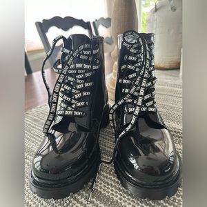 DKNY Tibby Combat boots black patent. Size 7 new no box